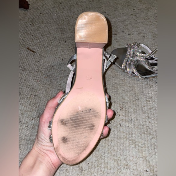 Strapy gemmed heels - Picture 5 of 6